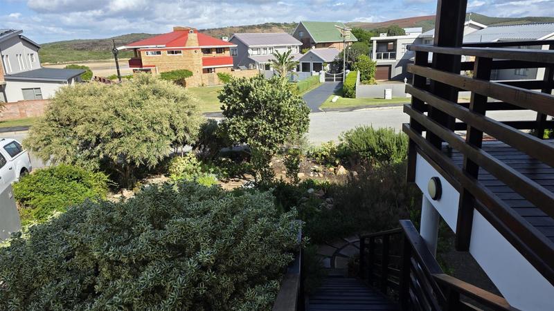 4 Bedroom Property for Sale in Klein Brak Western Cape